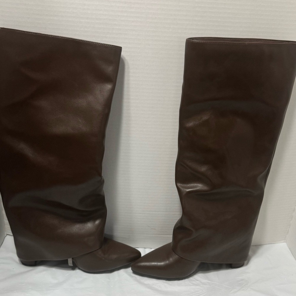 Women's Over-the-Knee Leather Boots in Dark Brown